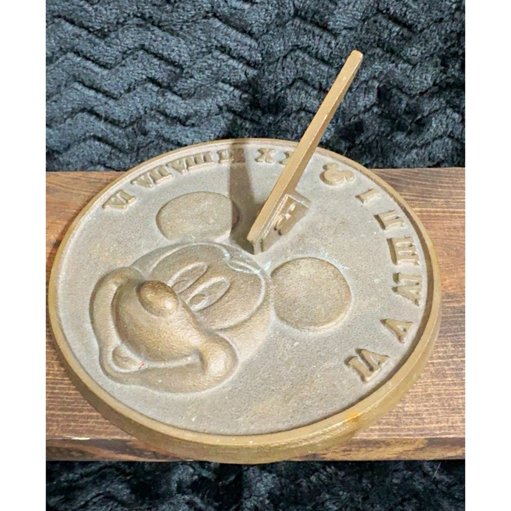 Vintage 1995 Disney Mickey Mouse Solid Bronze Sundial White Swan 6" Garden